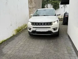Weiß Gebraucht 2019 Jeep Compass SUV | 23.589 € (Teuer)