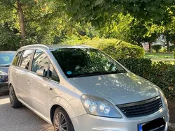 Silber Gebraucht 2007 Opel Zafira Van / Kleinbus | 1.900 € (Guter Preis)
