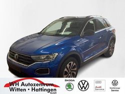 Blau Gebraucht 2022 VW T-Roc Active SUV | 23.875 € (Fairer Preis)