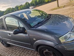 Grau Gebraucht 2009 Citroën C3 Kleinwagen | 1.499 €