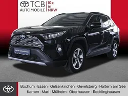 Tiefschwarz mica metallic Gebraucht 2021 Toyota RAV4 Hybrid Plus SUV | 30.489 € (Fairer Preis)