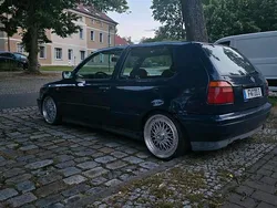 Blau Gebraucht 1995 VW Golf III Kleinwagen | 2.800 €