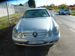 Silber Gebraucht 2007 Mercedes E320 Limousine | 1.999 €