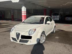 Beige Gebraucht 2009 Alfa Romeo MiTo Kleinwagen | 2.200 €