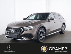 Braun Gebraucht 2024 Mercedes E220 Limousine | 63.800 €