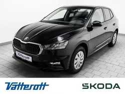 Schwarzmagic perleffekt Neu 2025 Skoda Fabia Essence Limousine | 19.550 € (Fairer Preis)