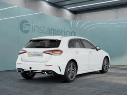 Weiß Gebraucht 2024 Mercedes A200 AMG Limousine | 34.563 € (Fairer Preis)