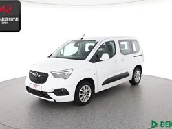 Weiß Gebraucht 2021 Opel Combo Life Edition Van / Kleinbus | 18.880 € (Fairer Preis)