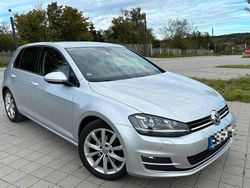 Silber Gebraucht 2014 VW Golf Highline Limousine | 13.500 € (Etwas zu teuer)