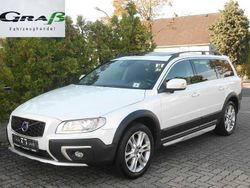 Weiß Gebraucht 2015 Volvo XC70 Summum SUV | 28.880 € (Teuer)