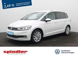 Oryxweiß perlmutteffekt Gebraucht 2024 VW Touran Highline Van / Kleinbus | 33.760 € (Fairer Preis)