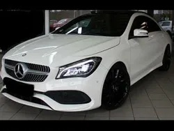 Weiß Gebraucht 2016 Mercedes 200 AMG line Limousine | 19.500 € (Fairer Preis)