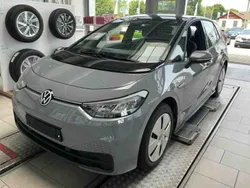 Grau Gebraucht 2021 VW ID.3 Pure Kleinwagen | 19.930 € (Guter Preis)