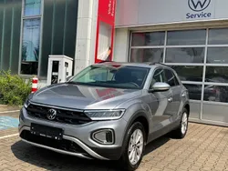 Silber Gebraucht 2024 VW T-Roc Life SUV | 29.990 € (Fairer Preis)