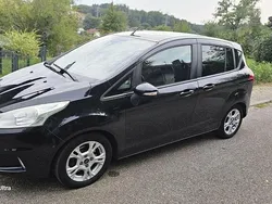 Schwarz Gebraucht 2013 Ford B-MAX Trend Van / Kleinbus | 5.900 € (Fairer Preis)