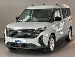 Grau Gebraucht 2024 Ford Tourneo Courier Titanium Van / Kleinbus | 28.800 € (Fairer Preis)
