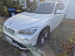 Weiß Gebraucht 2015 BMW X1 xLine SUV | 13.000 € (Superpreis)