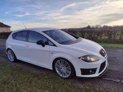 Weiß Gebraucht 2012 Cupra Leon Limousine | 7.500 €