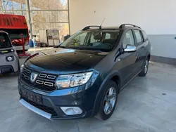 Grau Gebraucht 2019 Dacia Logan MCV Stepway Kombi | 11.790 € (Fairer Preis)