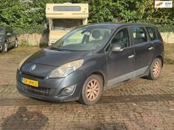 Grau Gebraucht 2009 Renault Grand Scénic III Expression Van / Kleinbus | 1.800 € (Guter Preis)