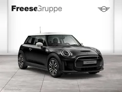 Schwarz Gebraucht 2022 Mini Cooper SE Kleinwagen | 19.990 € (Etwas zu teuer)