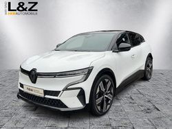 Weiß Gebraucht 2022 Renault Megane E-Tech Iconic Limousine | 24.980 €