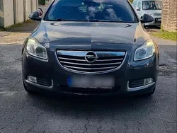 Grau Gebraucht 2010 Opel Insignia Cosmo Kombi | 3.300 € (Guter Preis)