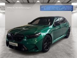 Grün Gebraucht 2025 BMW M5 Sport Line Kombi | 128.812 € (Superpreis)