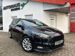 Schwarz Gebraucht 2017 Ford Focus ST Kombi | 18.480 € (Fairer Preis)