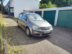 Braun Gebraucht 2006 VW Golf Plus Van / Kleinbus | 2.999 € (Fairer Preis)
