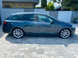 Grau Gebraucht 2020 Seat Leon FR Limousine | 19.700 € (Fairer Preis)