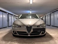 Silber Gebraucht 2007 Alfa Romeo 147 Distinctive Kleinwagen | 1.700 € (Guter Preis)