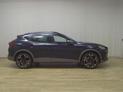 Asphaltblau Gebraucht 2022 Cupra Formentor SUV | 22.480 € (Guter Preis)