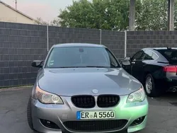Grau Gebraucht 2004 BMW 530 Limousine | 5.500 €