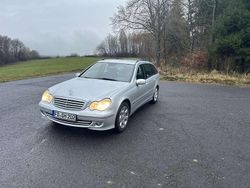 Gebraucht 2004 Mercedes C200 Elegance Kombi | 4.499 €