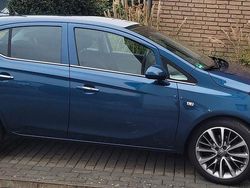 Blau Gebraucht 2015 Opel Corsa Innovation Kleinwagen | 6.500 € (Guter Preis)