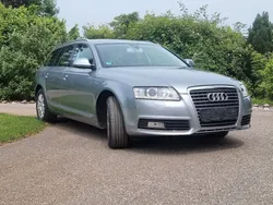 Grau Gebraucht 2010 Audi A6 Ambiente Kombi | 12.450 €