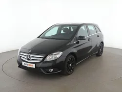 Schwarz Gebraucht 2014 Mercedes B180 Van / Kleinbus | 12.510 € (Fairer Preis)