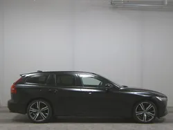 Black solid stone Gebraucht 2021 Volvo V60 R-Design Kombi | 19.980 € (Superpreis)