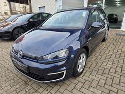 Blau Gebraucht 2017 VW Golf Limousine | 9.996 € (Superpreis)