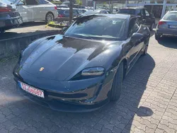 Schwarz Gebraucht 2020 Porsche Taycan 4S Limousine | 53.991 €