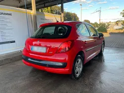 Rot Gebraucht 2008 Peugeot 207 Limousine | 1.400 € (Superpreis)