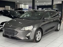 Grau Gebraucht 2021 Ford Focus Kombi | 14.990 € (Superpreis)