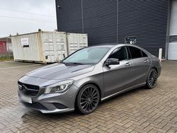 Grau Gebraucht 2016 Mercedes CLA220 Limousine | 14.200 € (Fairer Preis)