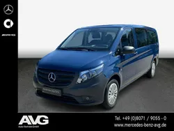 Stahlblau Gebraucht 2022 Mercedes Vito Van / Kleinbus | 33.677 € (Fairer Preis)