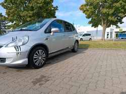 Grau Gebraucht 2006 Honda Jazz Kleinwagen | 2.500 € (Fairer Preis)