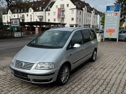 Grau Gebraucht 2007 VW Sharan Comfortline Van / Kleinbus | 3.900 € (Fairer Preis)