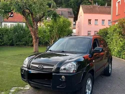 Schwarz Gebraucht 2009 Hyundai Tucson SUV | 6.390 € (Teuer)