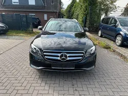 Schwarz Gebraucht 2018 Mercedes E250 Kombi | 24.990 € (Fairer Preis)