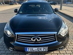 Schwarz Gebraucht 2016 Infiniti QX70 Premium SUV | 17.500 € (Fairer Preis)